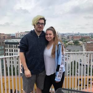 Meet your Posher, Caitlyn